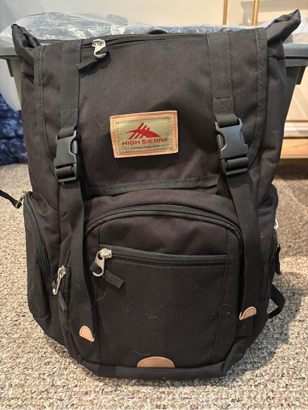 High Sierra Emmett Backpack Black Roll-Top Backpack with Front Pockets